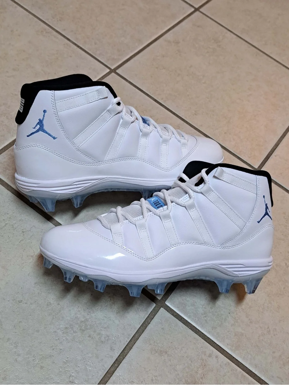 Jordan 11 Mid TD Football Cleats Legend Blue HM7324-104 Men's Size 10